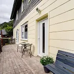 Apartment In Schustes