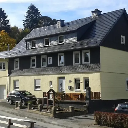 In Schustes Willingen (Upland)
